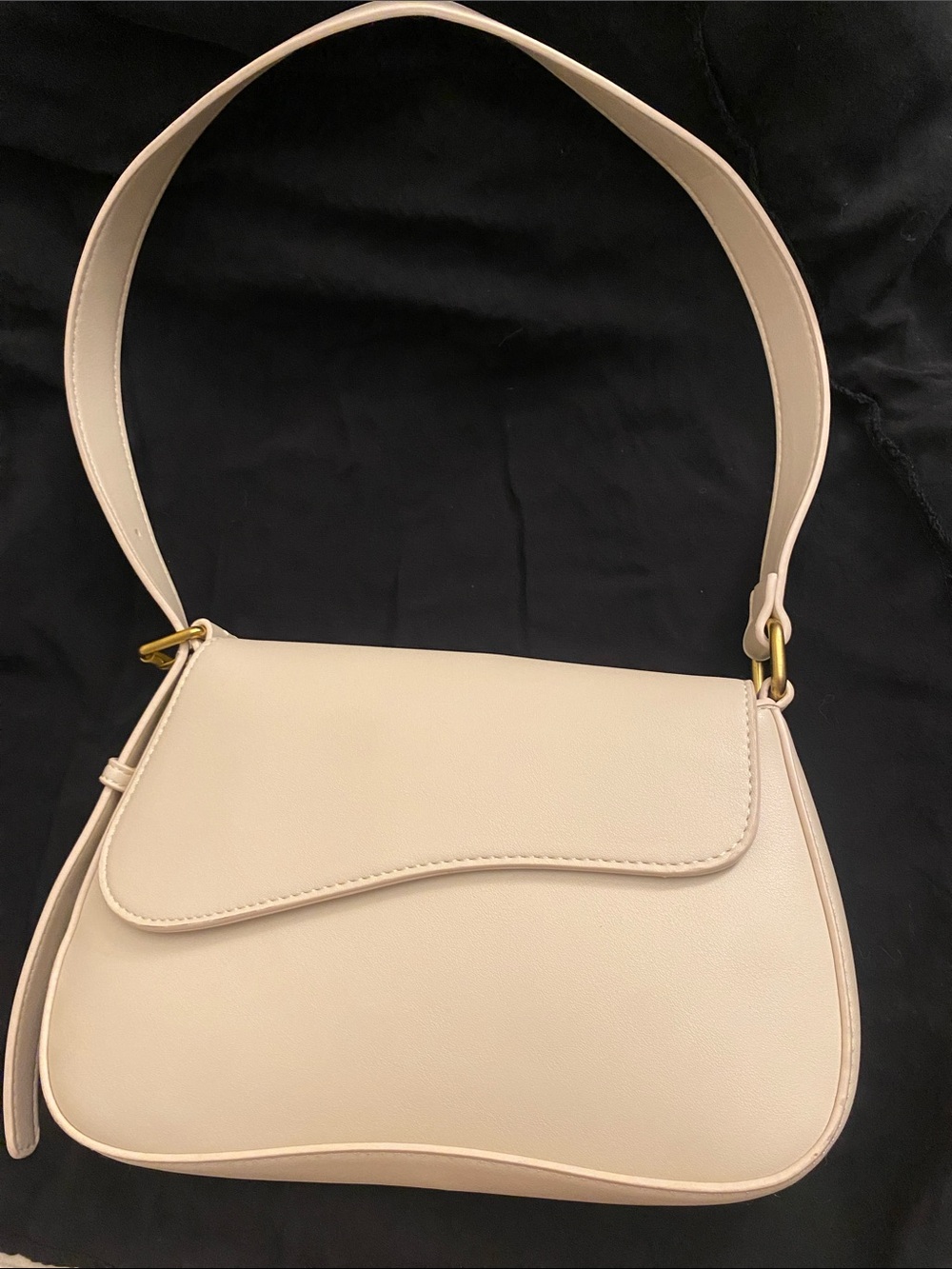 Antik Kraft Cream Shoulder Bag with Gold Accents